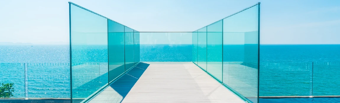 Customized Glass Pool Fence Repair Services in Plantation, FL